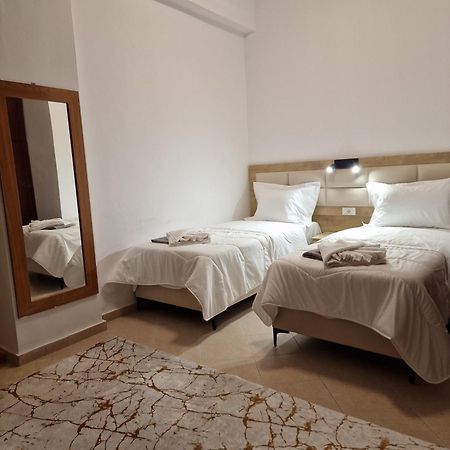 Apartment Antigona Гірокастра Екстер'єр фото